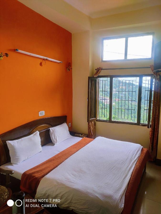 Castle View Hotel Mussoorie Kültér fotó