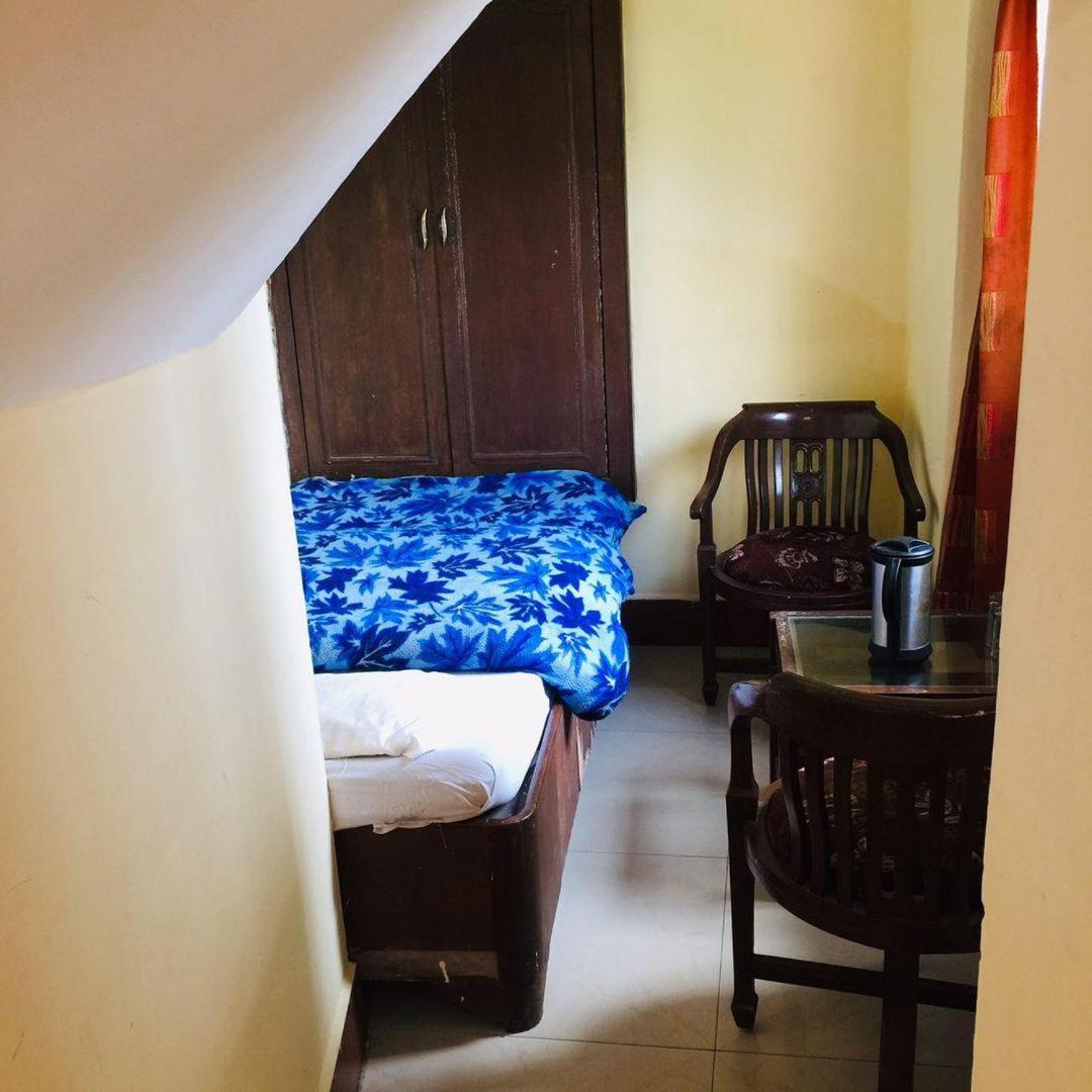 Castle View Hotel Mussoorie Kültér fotó