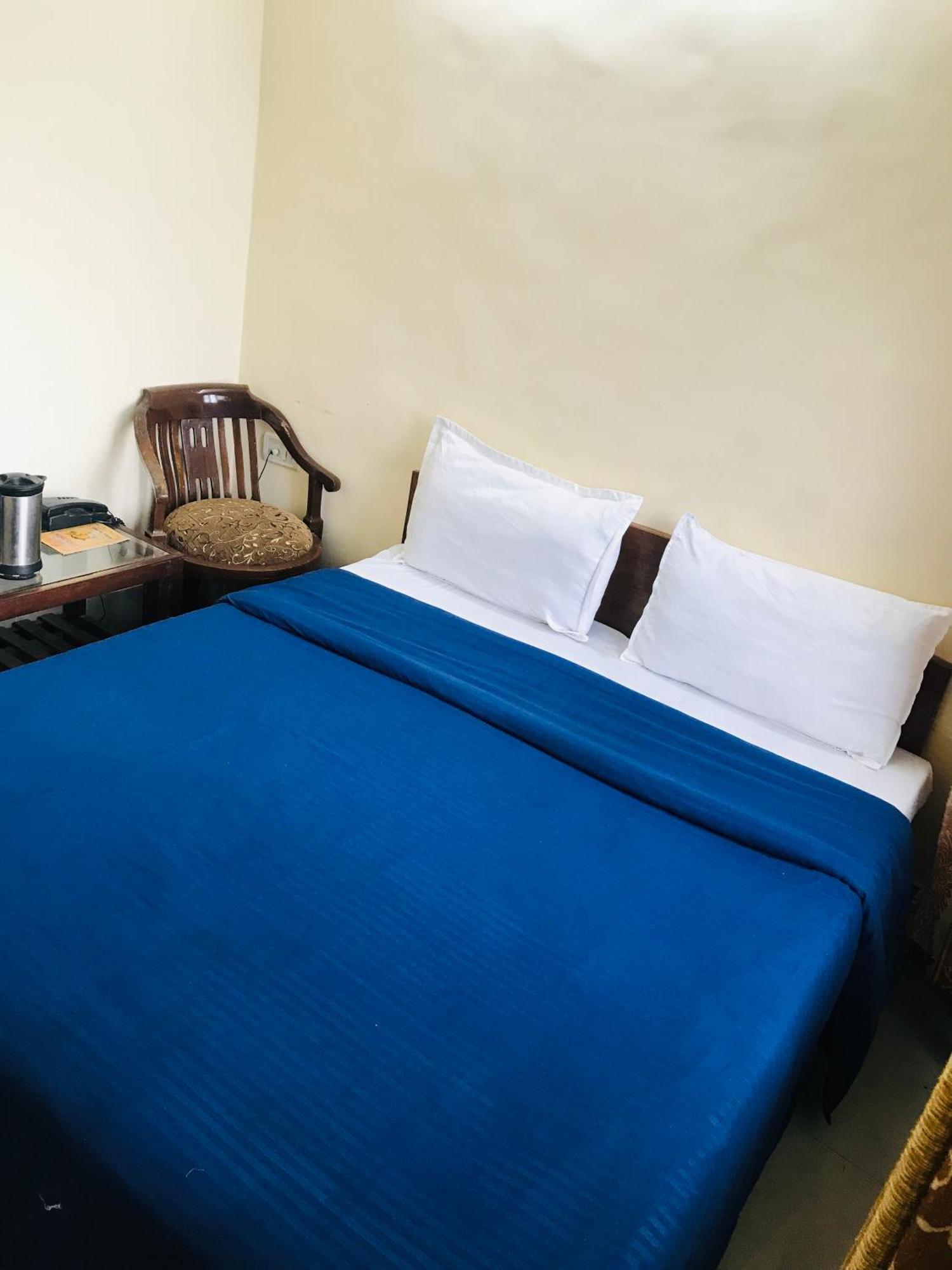 Castle View Hotel Mussoorie Kültér fotó